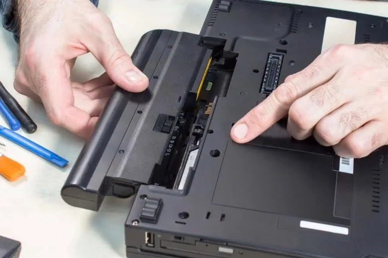 10 cách sửa lỗi laptop sạc không vào pin đơn giản bạn nên biết