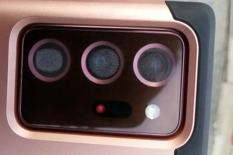 5 mẹo khắc phục camera bị mờ trên điện thoại trong vòng một nốt nhạc, giúp bạn thoải mái sống ảo