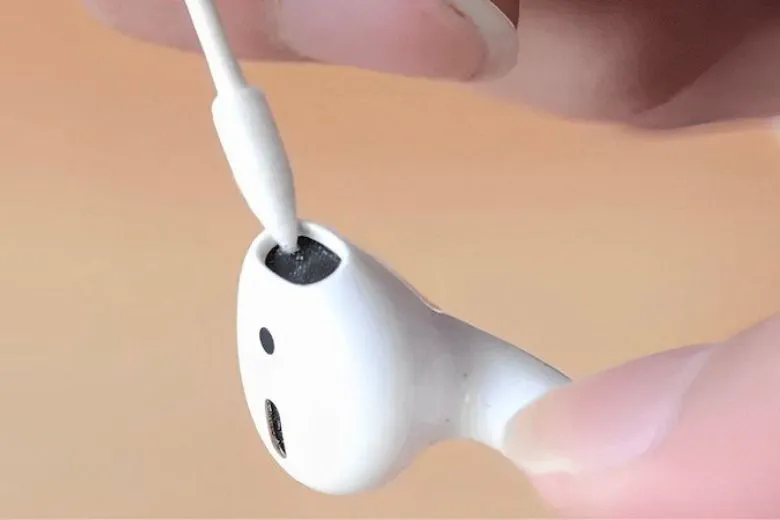 9 Cách sửa AirPods chỉ nghe được 1 bên đơn giản nhất 2024