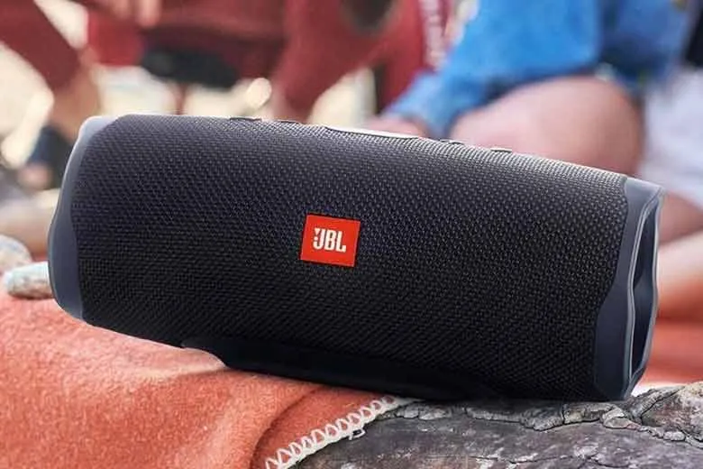 Cách hát Karaoke bằng loa JBL Charge 4 tại nhà bạn nên biết