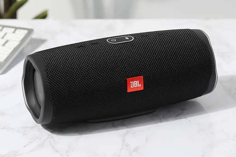 Cách hát Karaoke bằng loa JBL Charge 4 tại nhà bạn nên biết