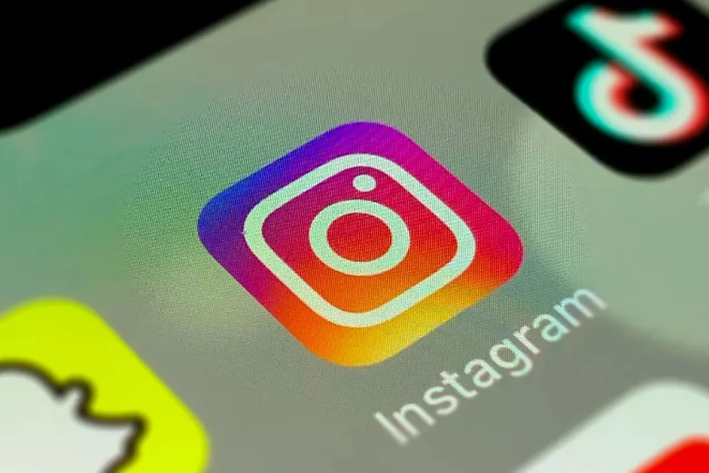 Cách xóa tài khoản Instagram trên iOS 16