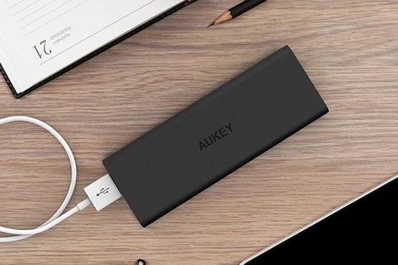 Hướng dẫn cách sạc pin dự phòng Aukey giúp tăng độ bền sử dụng