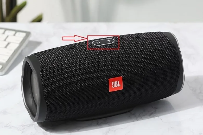 Hướng dẫn kết nối Micro với loa JBL hát Karaoke có thể bạn chưa biết